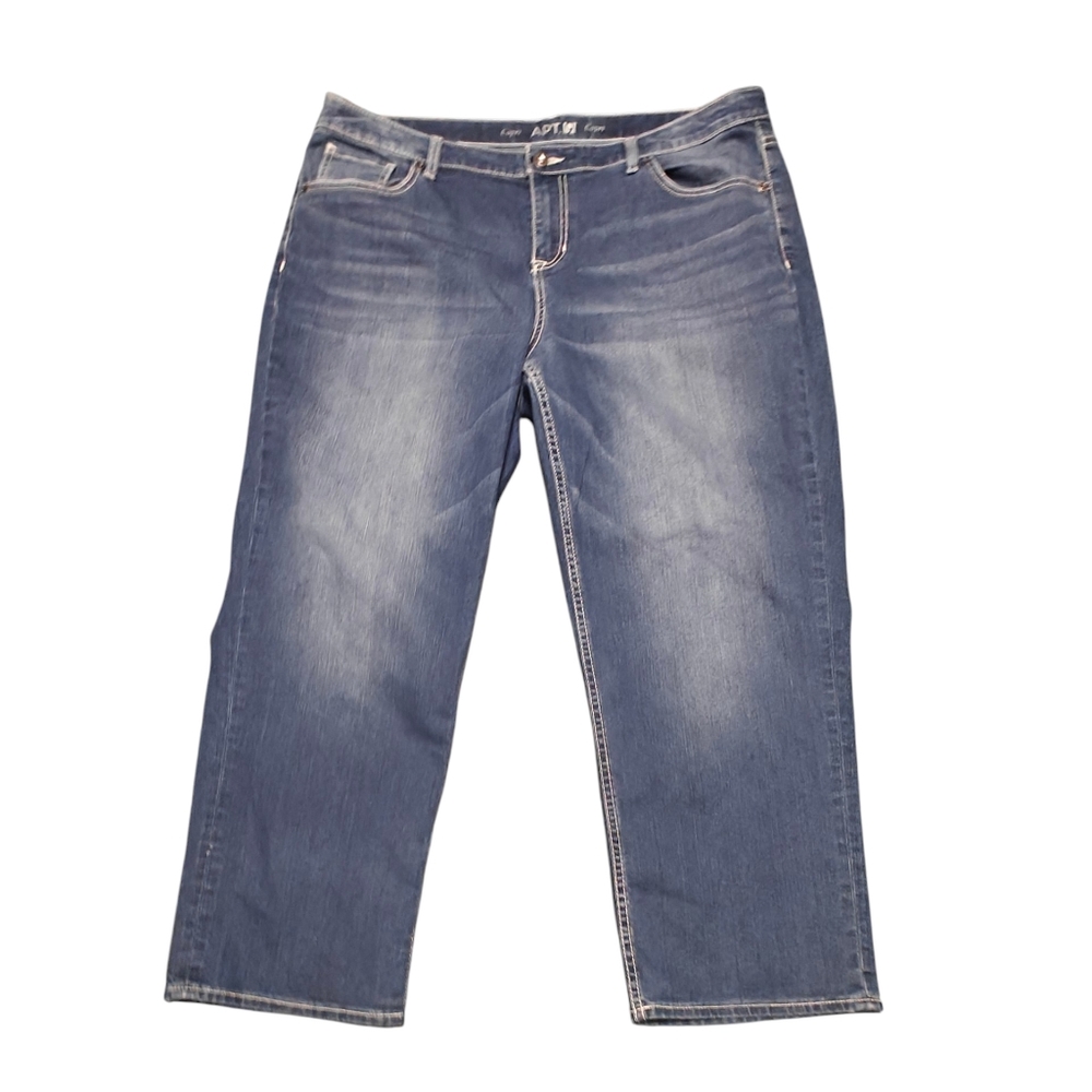Apt. 9 capri Classic Blue  Women's Jeans Size 18W